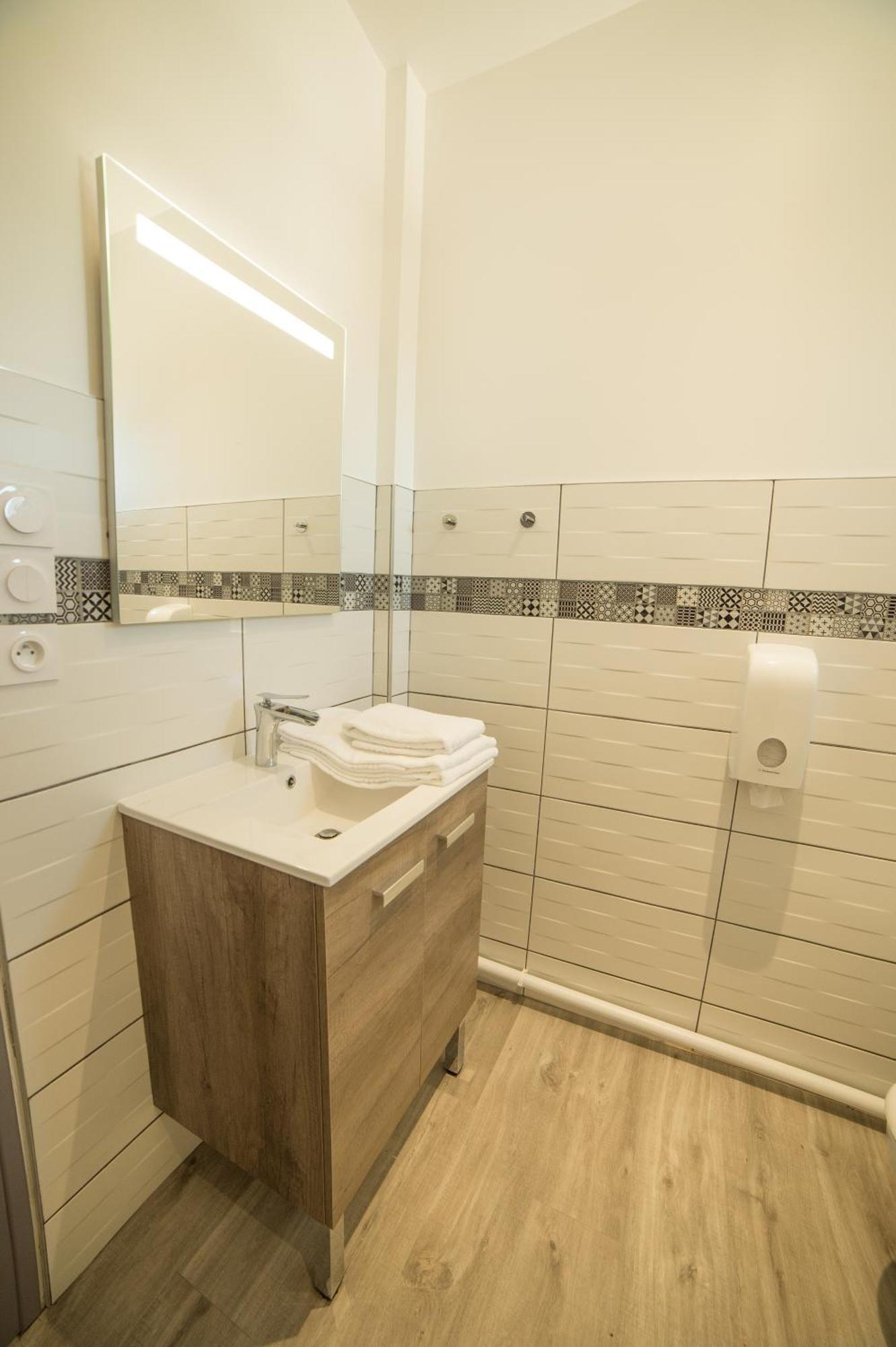 Appart Hotel De La Souleuvre Le Bény-Bocage Rom bilde
